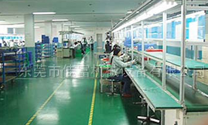 網(wǎng)帶輸送機(jī)該如何使用？